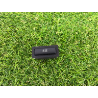 Кнопка антипробуксовочной системы