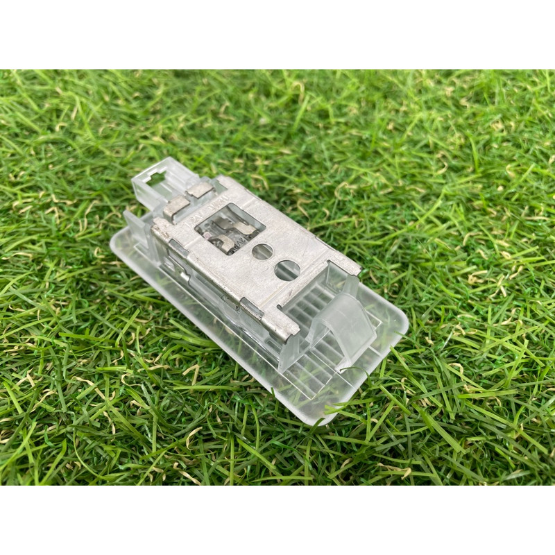 Плафон подсветки номера (оптика) BMW 5-series F10 2013 N47D20 9270506