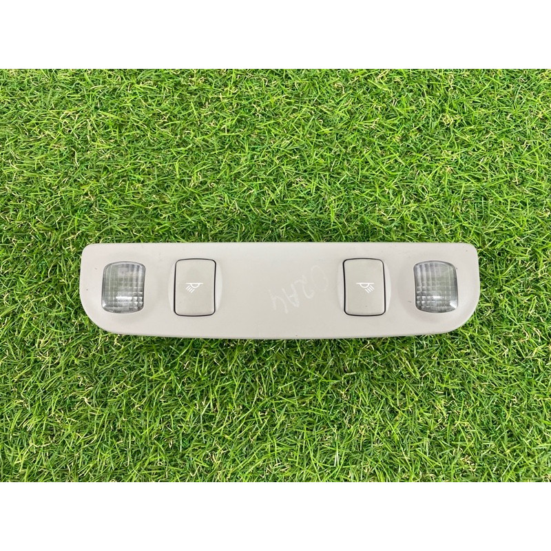 Плафон салона (салон) AUDI A4 B6 2.4BDV 8E0947111A