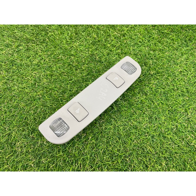 Плафон салона (салон) AUDI A4 B6 2.4BDV 8E0947111A