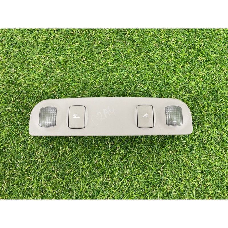 Плафон салона (салон) AUDI A4 B6 2.4BDV 8E0947111A