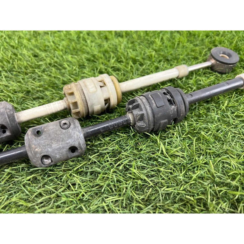 Трос переключения передач (трансмиссия) Opel Insignia A 2012 2.0 DTH 55560992