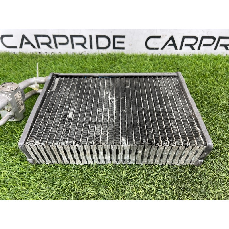 Испаритель кондиционера (отопление и кондиционирование) BMW 5-series E39 2001 M57d30 64118385560