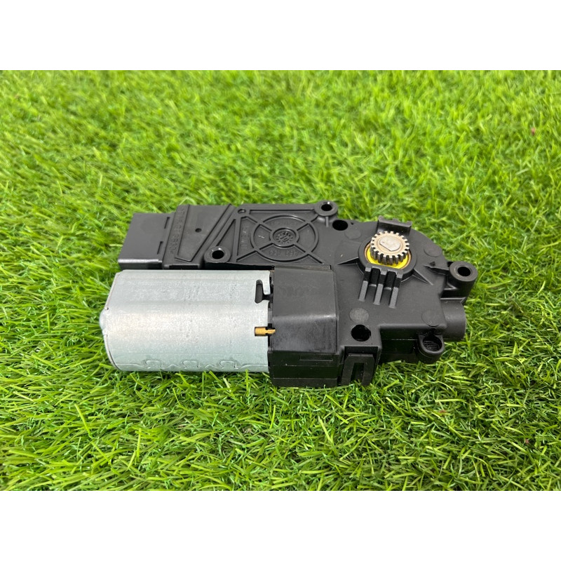 Мотор люка (электрика) AUDI A8 D4 2011 4,2 4H4959591