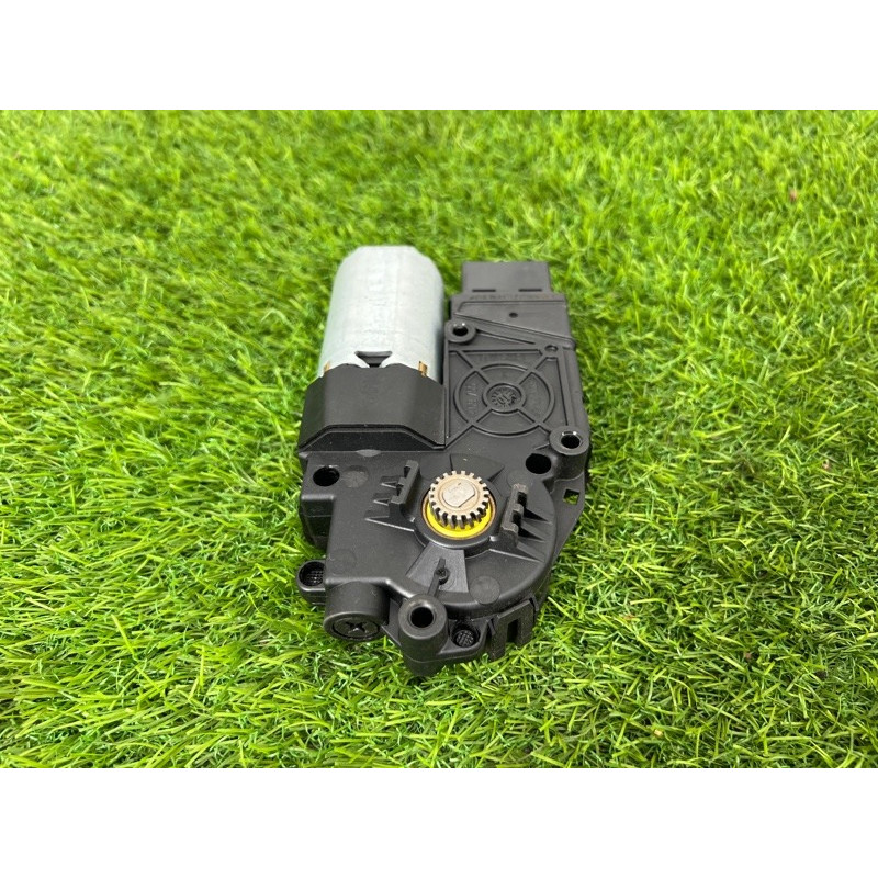 Мотор люка (электрика) AUDI A8 D4 2011 4,2 4H4959591