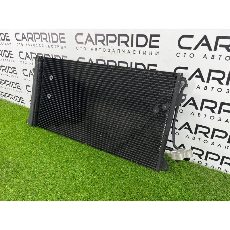 Радиатор кондиционера (отопление и кондиционирование) AUDI Q7 4L 2007 3.6 4L0260401A