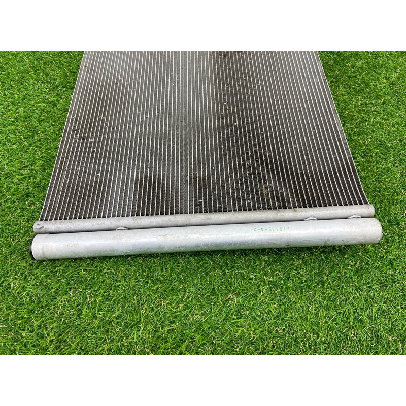 Радиатор кондиционера (отопление и кондиционирование) Volkswagen Touareg NF 2012 3.6 7P0820411A