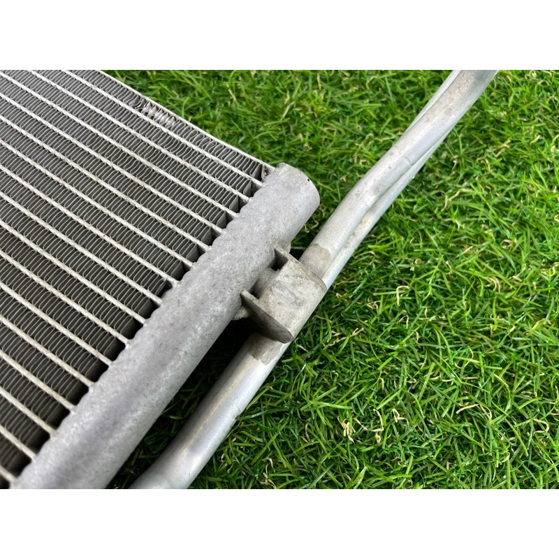 Радиатор кондиционера (отопление и кондиционирование) Volkswagen Touareg NF 2012 3.6 7P0820411A