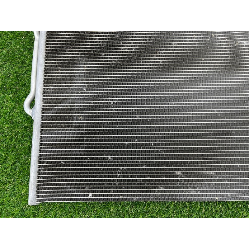 Радиатор кондиционера (отопление и кондиционирование) Volkswagen Touareg NF 2011 3.6 7P0820411A