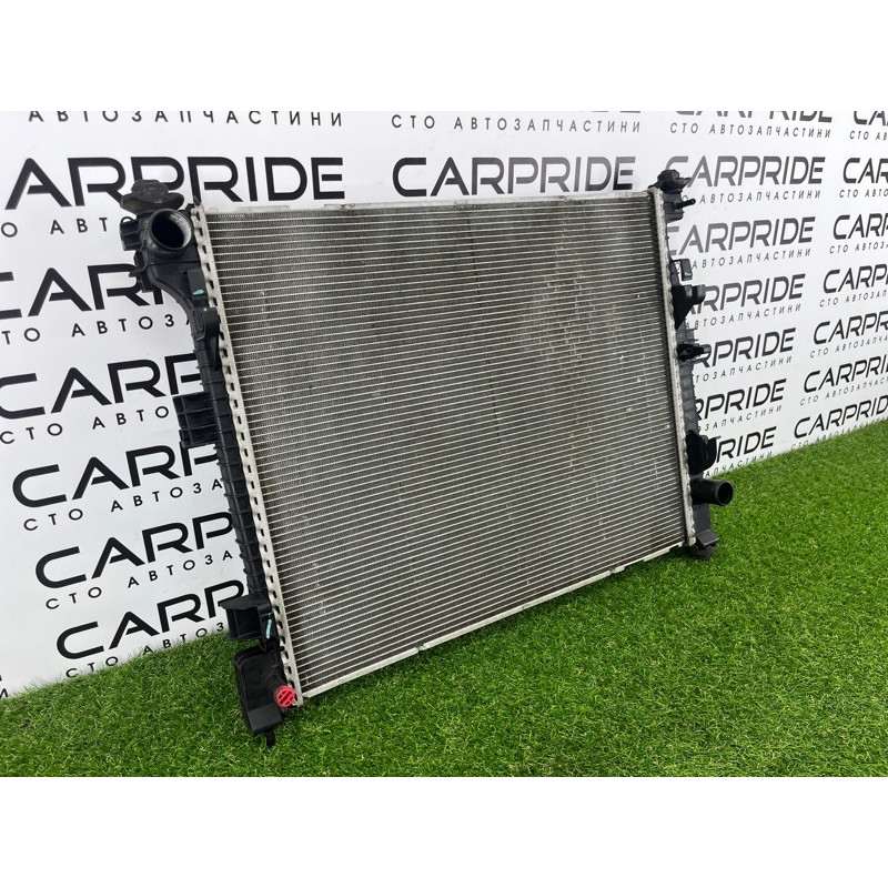 Радиатор охлаждения (система охлаждения) Jeep Grand Cherokee WK2 2016 3.6 68244867AA