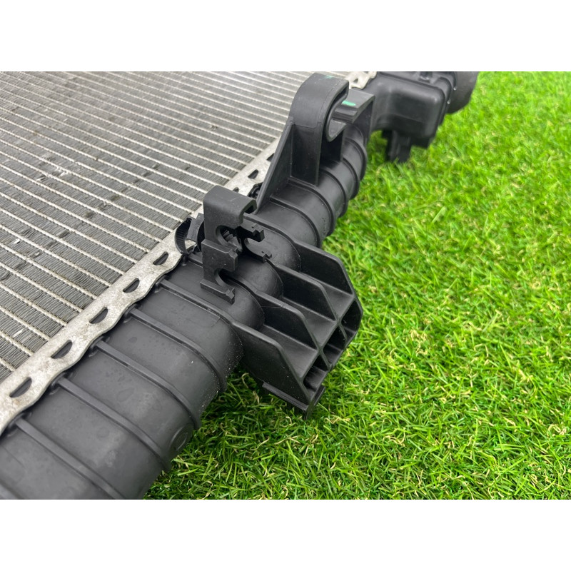 Радиатор охлаждения (система охлаждения) Jeep Grand Cherokee WK2 2016 3.6 68244867AA