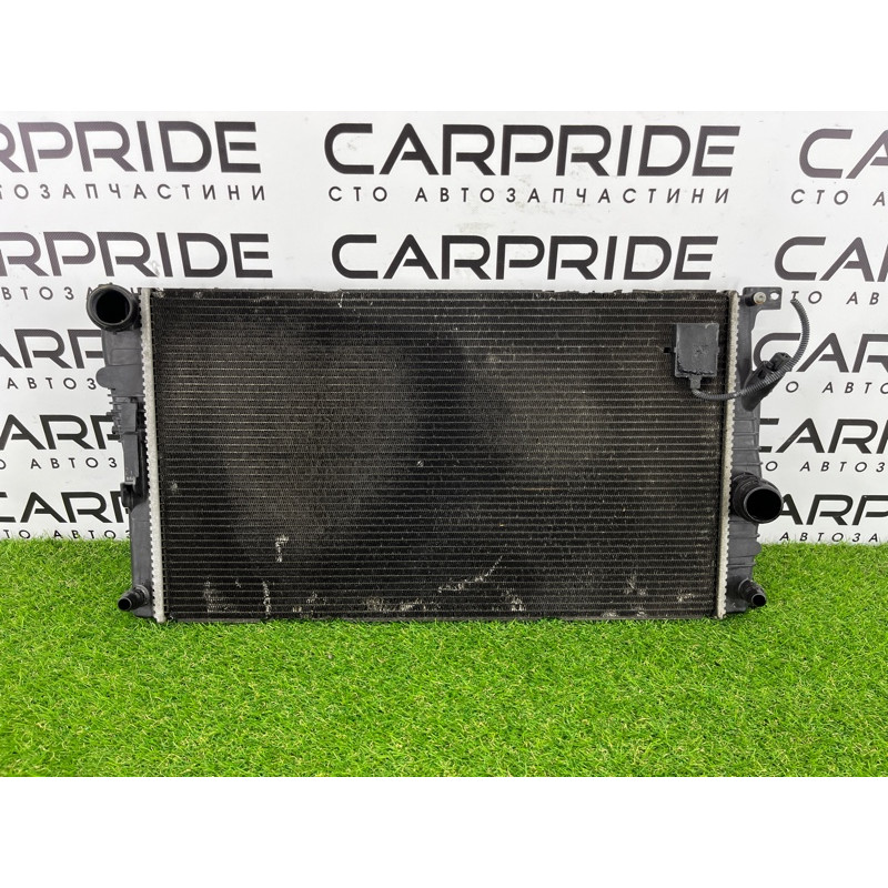 Радиатор охлаждения (система охлаждения) BMW 4-series F32 2015 2.0 17117618808