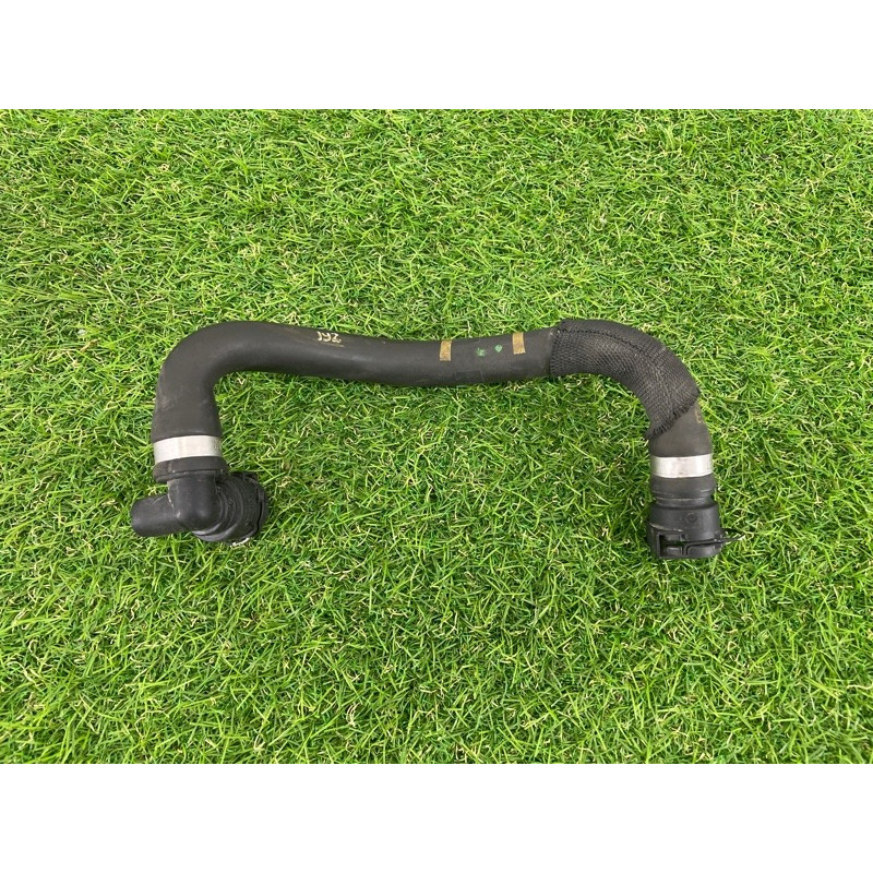 Патрубок (система охлаждения) BMW 4-series F32 2015 2.0 17127600554