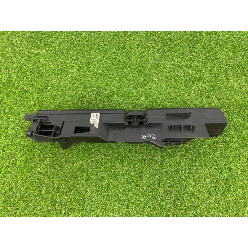 Рамка радиатора (кузов и элементы) BMW X5 E70 2012 3.0 N55 17118572188