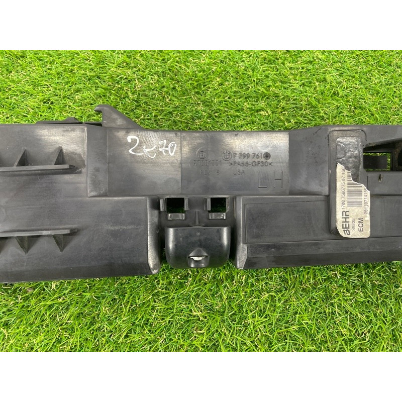 Рамка радиатора (кузов и элементы) BMW X5 E70 2012 3.0 N55 17118572188