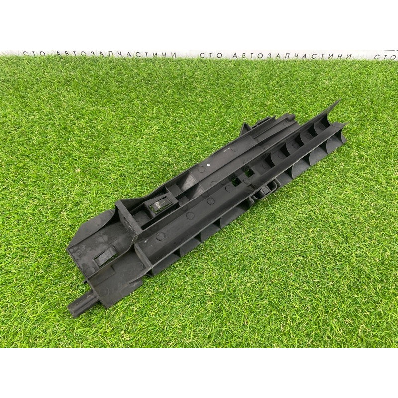 Рамка радиатора (кузов и элементы) BMW X5 E70 2012 3.0 N55 17118572188