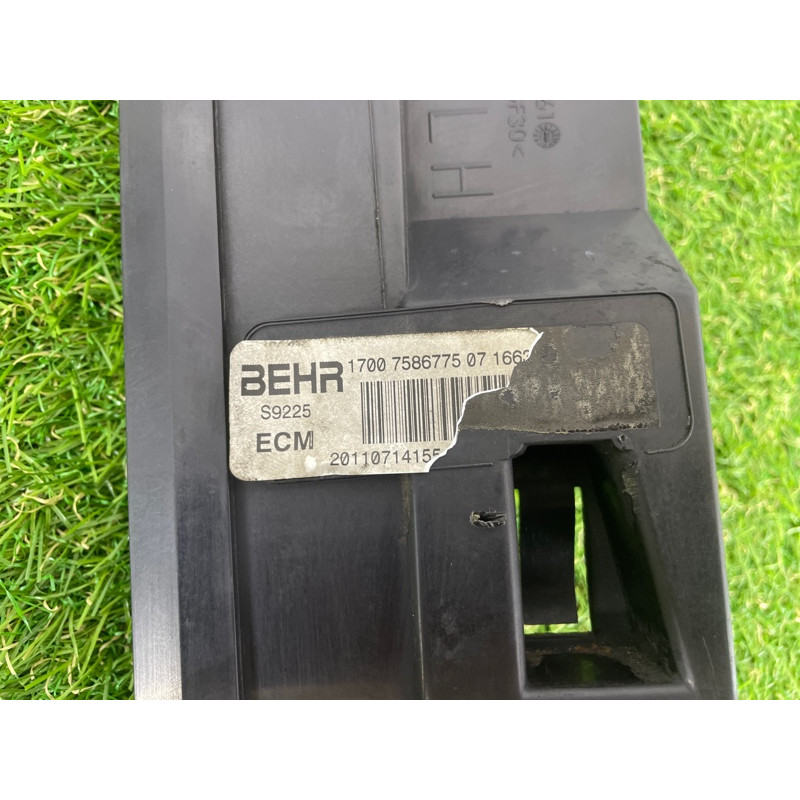 Рамка радиатора (кузов и элементы) BMW X5 E70 2012 3.0 N55 17118572188