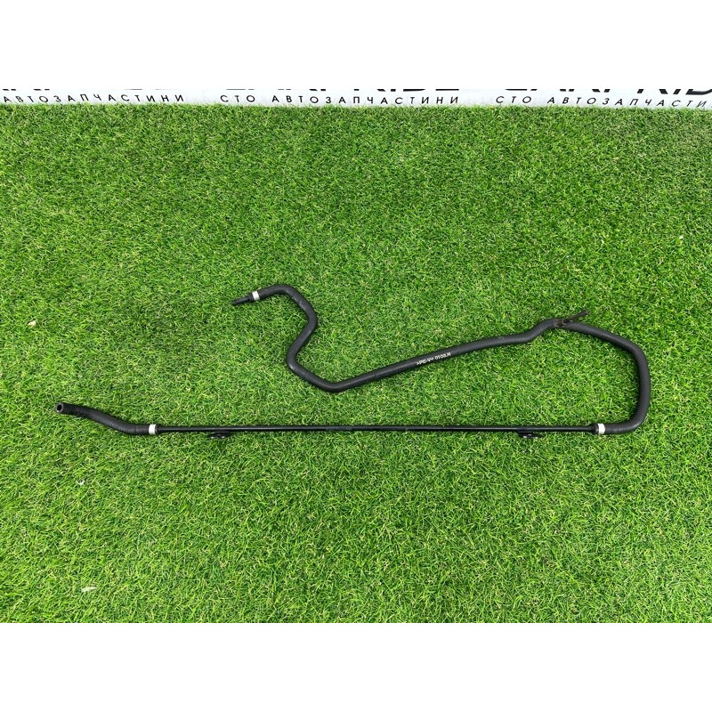 Трубка системи охолодження (система охолодження) Volkswagen Touareg NF 2012 3.0 7P6122447R