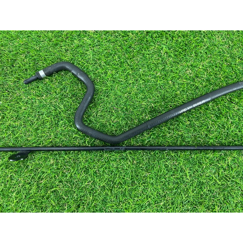 Трубка системи охолодження (система охолодження) Volkswagen Touareg NF 2012 3.0 7P6122447R