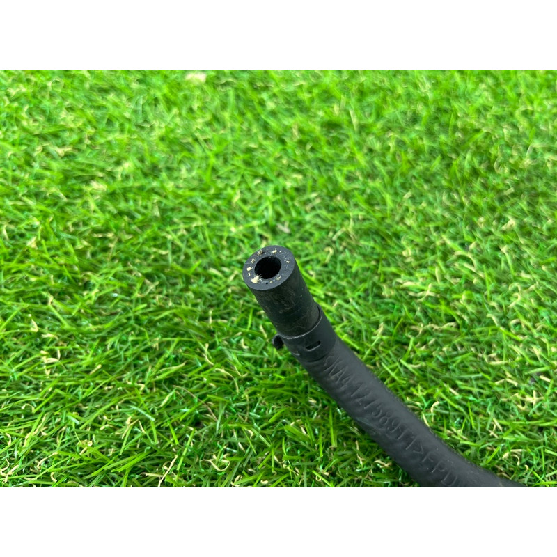 Трубка системи охолодження (система охолодження) Volkswagen Touareg NF 2012 3.0 7P6122447R