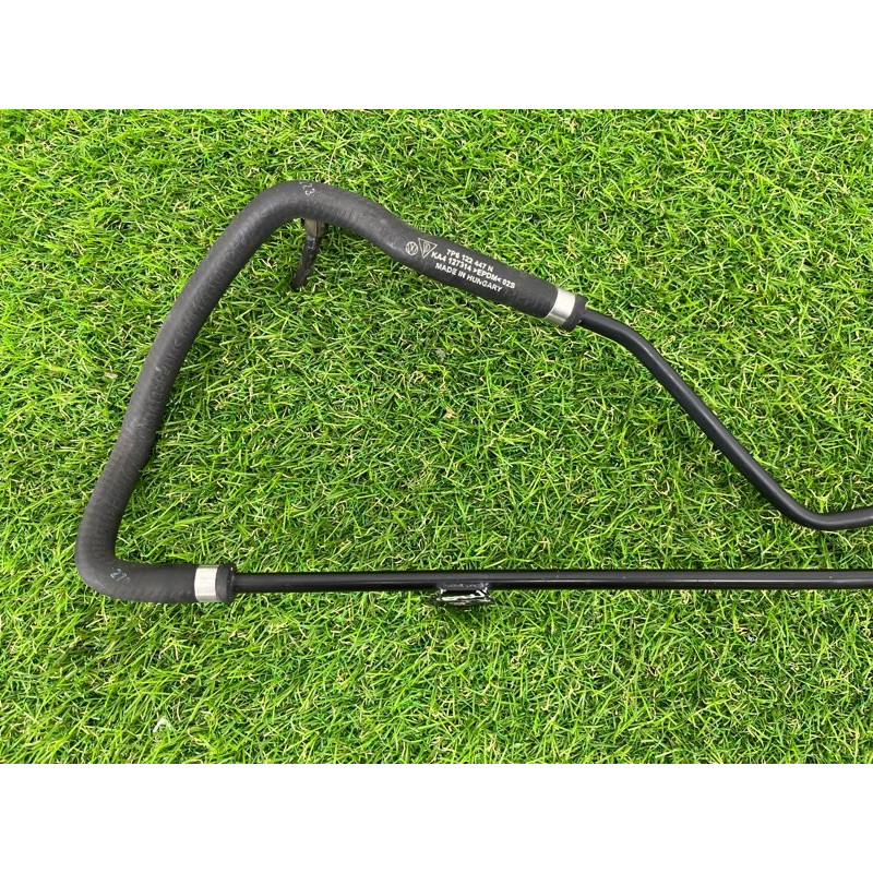 Трубка системы охлаждения (система охлаждения) Volkswagen Touareg NF 2012 3.6 7P6122447N