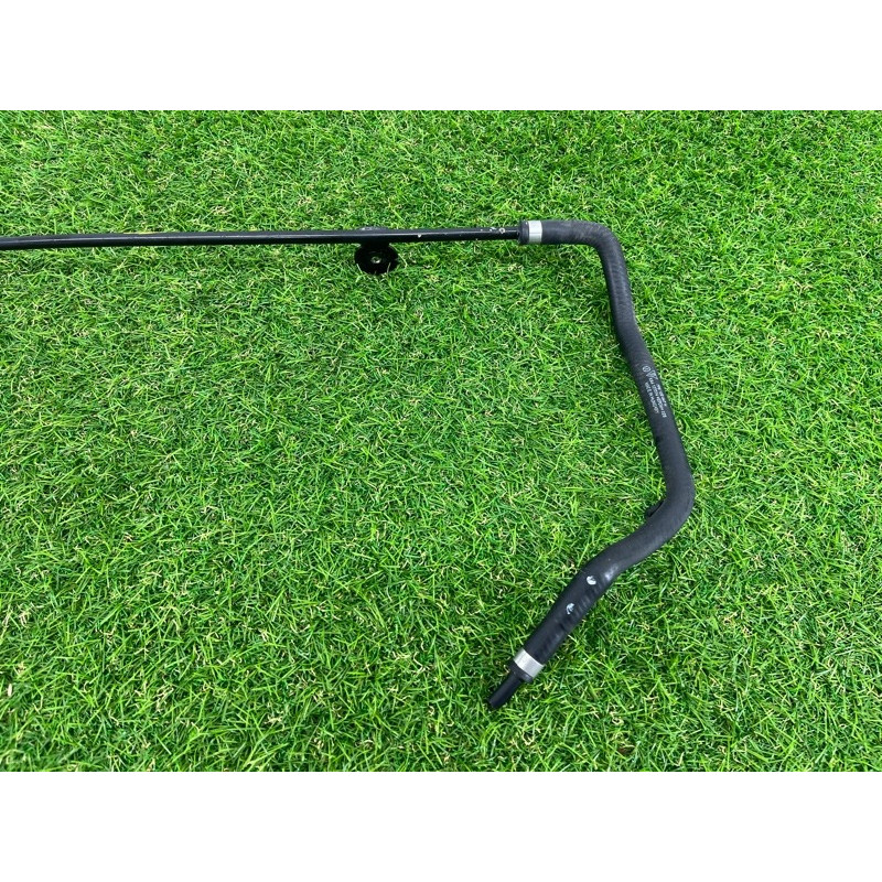 Трубка системы охлаждения (система охлаждения) Volkswagen Touareg NF 2011 3.6 7P6122447N