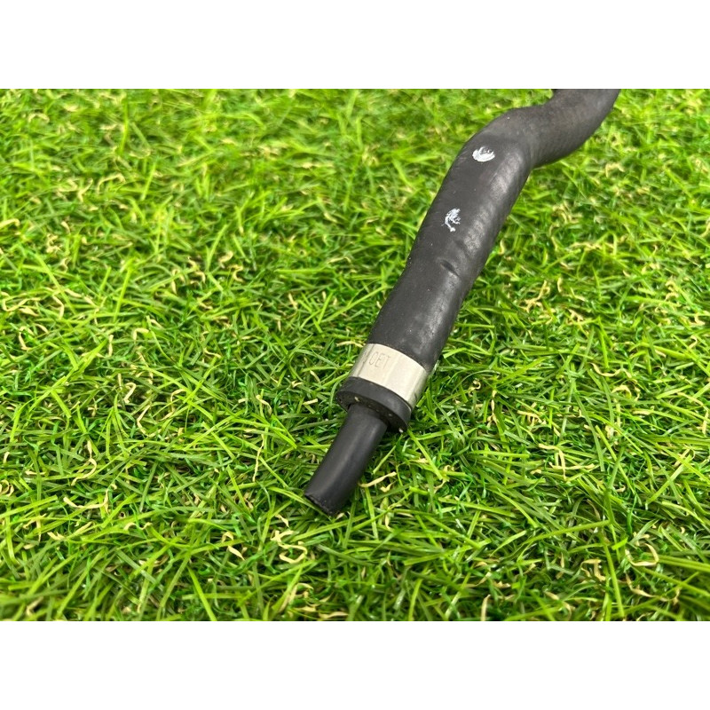 Трубка системы охлаждения (система охлаждения) Volkswagen Touareg NF 2011 3.6 7P6122447N