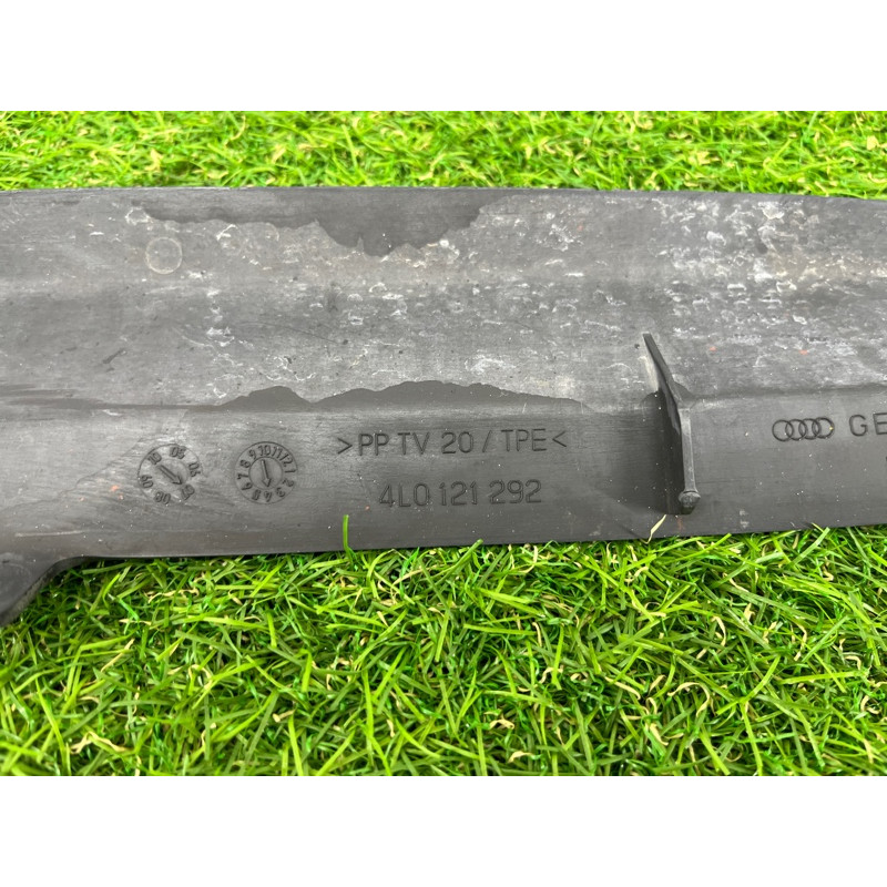 Воздуховод радиатора (кузов и элементы) AUDI Q7 4L 2007 3.6 4L0121292