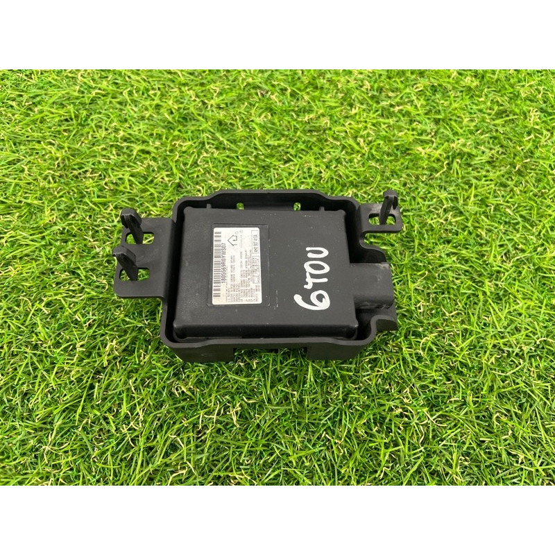 Блок управления воротами гаража (электрика / блоки управления) Volkswagen Touareg NF 2012 3.6 4H0907410A