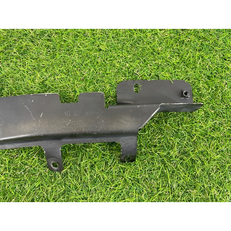 Кронштейн звукового сигнала (кузов и элементы) AUDI Q7 4L 2007 3.6 4L0951229A