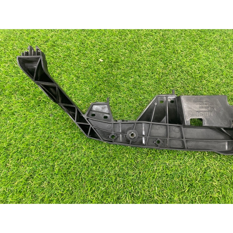 Кріплення бампера (кузов і елементи) PORSCHE CAYENNE 958 2013 3.6 95850473100