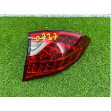 Задний фонарь