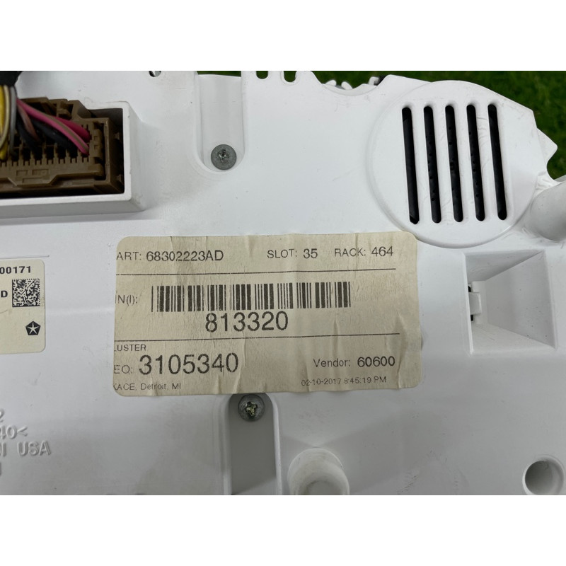 Панель приборов (салон) Jeep Grand Cherokee WK2 2017 3.6 68302223AD