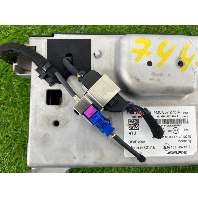 Монитор (электрика) AUDI Q7 4M 2018 3.0 TFSi 4M0857273A6PS