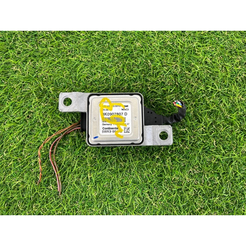 Датчик NOX (электрика двигателя) Volkswagen Touareg NF 2012 3.0 8K0907807D