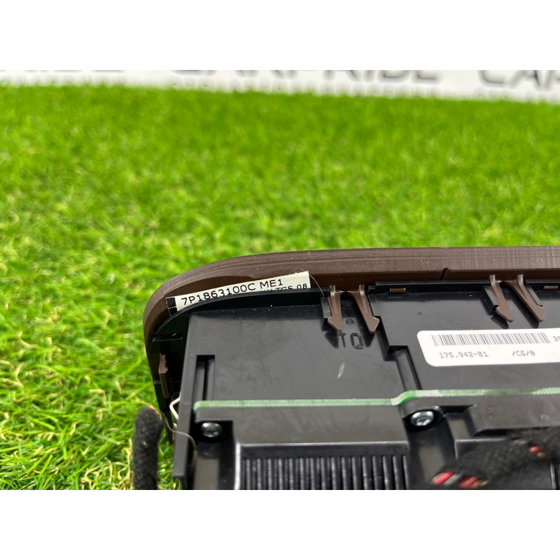 Блок управления климат-контролем (электрика / блоки управления) Volkswagen Touareg NF 2012 3.0 7P6907040BA