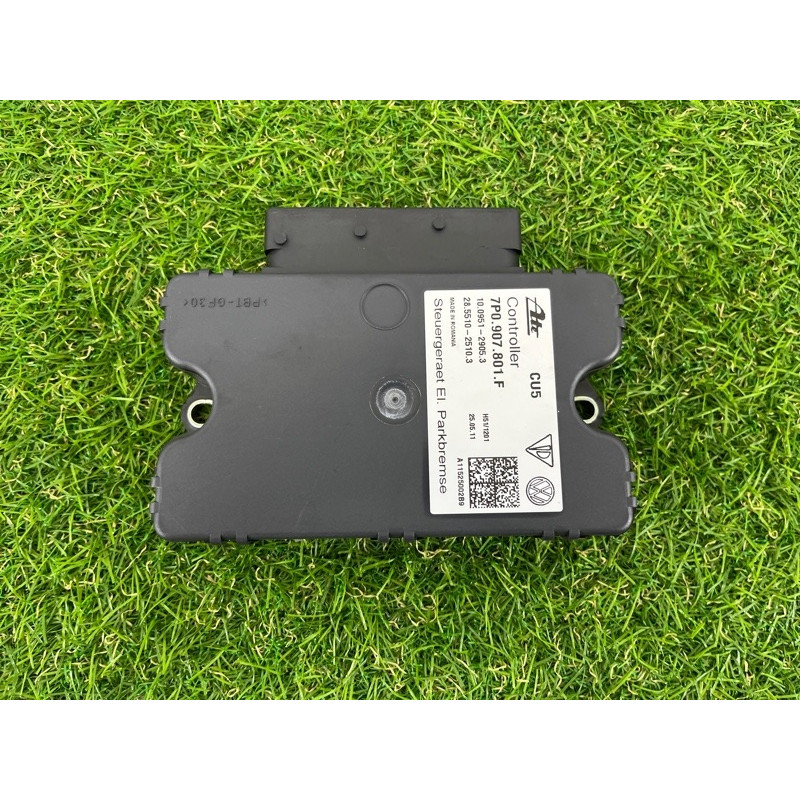 Блок управления стояночным тормозом (электрика / блоки управления) Volkswagen Touareg NF 2012 3.0 7P0907801F