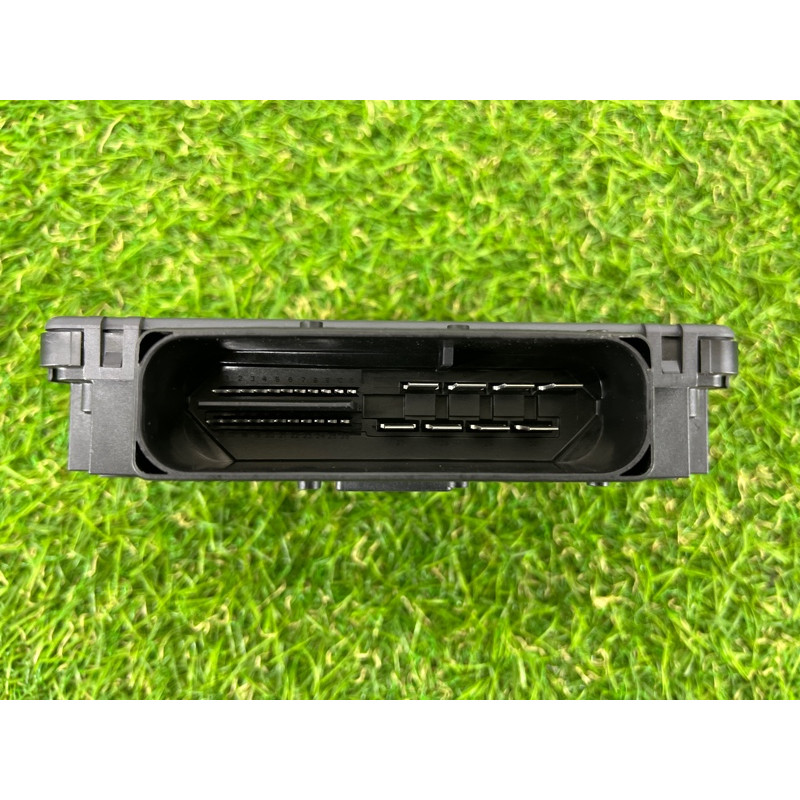 Блок управления стояночным тормозом (электрика / блоки управления) Volkswagen Touareg NF 2012 3.0 7P0907801F