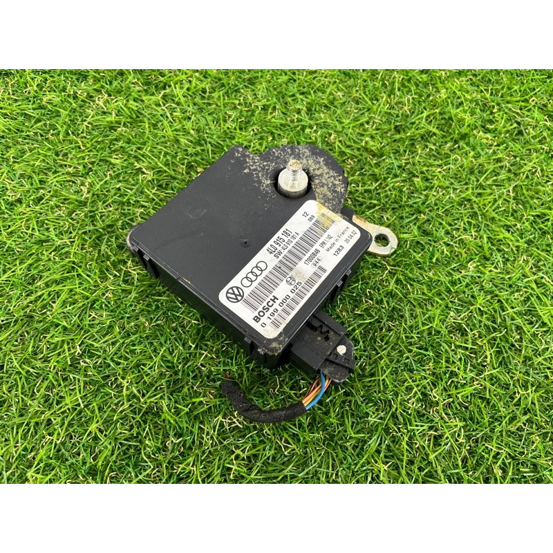 Блок контроля Акб (электрика / блоки управления) AUDI Q7 4L 2007 3.6 4L0910181A