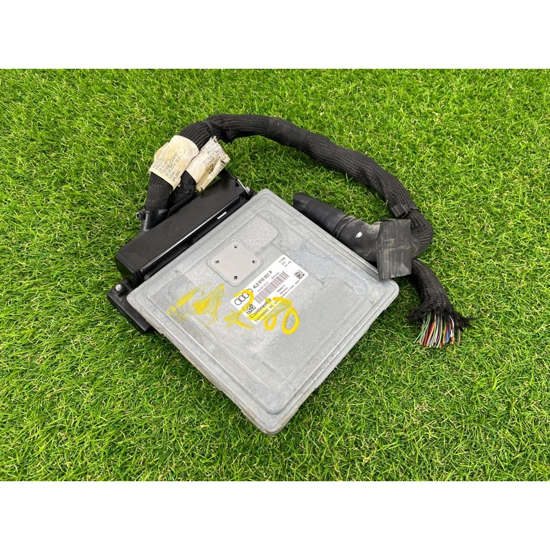 Блок управления двигателем (электрика / блоки управления) AUDI Q7 4L 2014 3.0 TFSi CTWB 4L0910551P