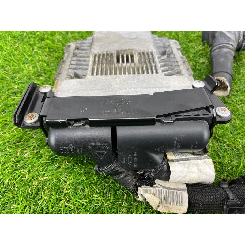 Блок управления двигателем (электрика / блоки управления) AUDI Q7 4L 2014 3.0 TFSi CTWB 4L0910551P