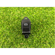 Кнопка стояночного тормоза