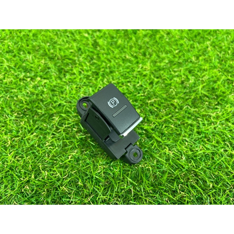 Кнопка стояночного тормоза (электрика / кнопки) PORSCHE CAYENNE 958 2012 4.8 95861325100