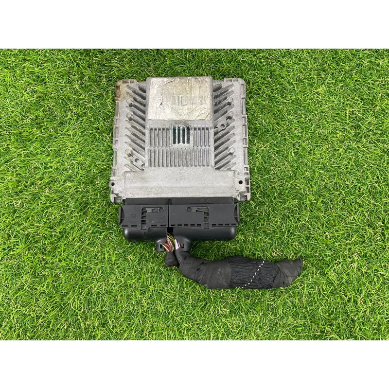 Блок управления двигателем (электрика / блок управления) AUDI A7 4G 2013 3.0 CGXB 4G0907551A4G8