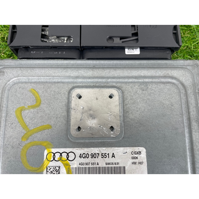 Блок управления двигателем (электрика / блок управления) AUDI A7 4G 2013 3.0 CGXB 4G0907551A4G8