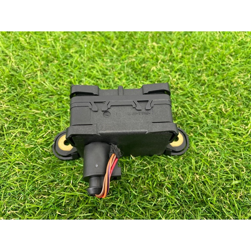 Датчик поперечного ускорения (ESP) (электрика / датчики) Volkswagen Touareg NF 2012 3.0 7P0907652