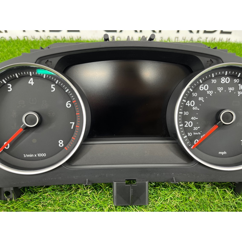 Панель приборов (салон) Volkswagen Touareg NF 2011 3.6 7P6920980M