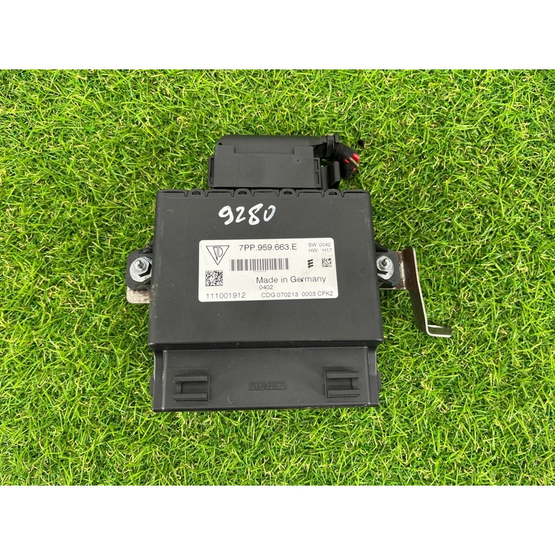 Стабилизатор напряжения (электрика / блоки управления) Volkswagen Touareg NF 2011 3.6 7PP959663E