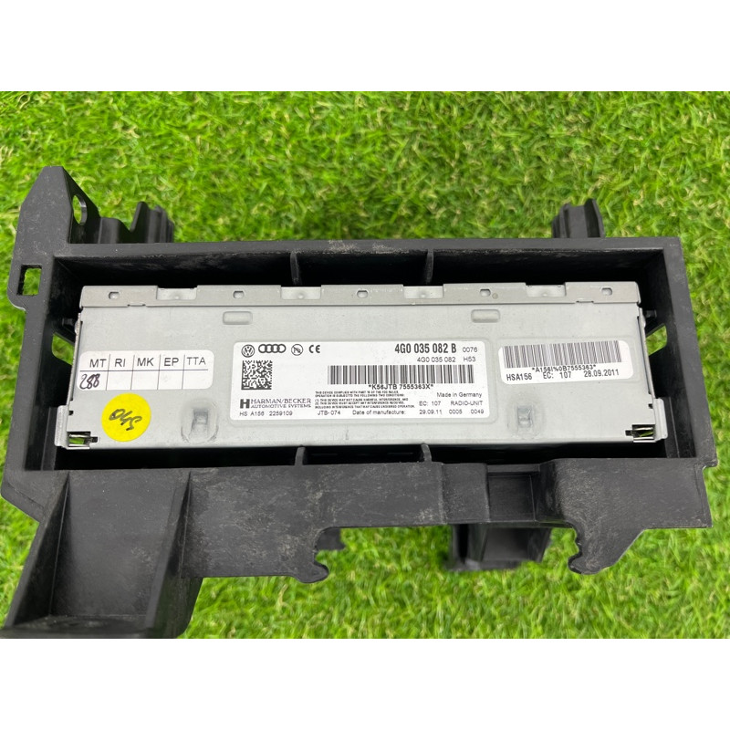 Блок радиоприемника (электрика / блок управления) AUDI A4 B8 2012 2.0 TFSI 4G0035080B