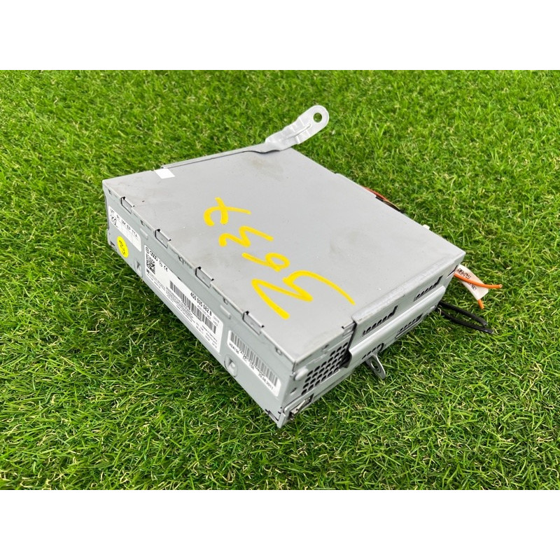 Блок радиоприемника (электрика / блоки управления) Volkswagen Touareg NF 2012 3.0 4G0035080B